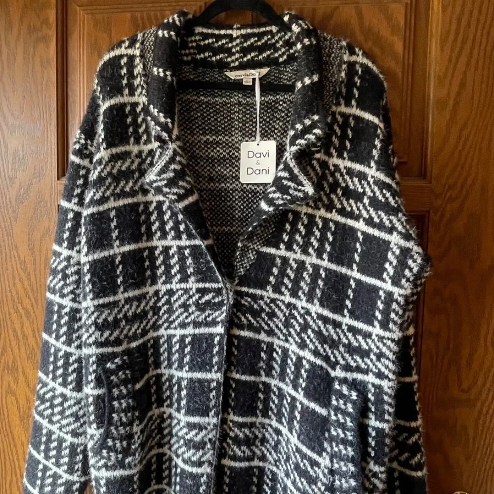 DAVI & DANI Plaid Sweater Knit Coat - Black/White - Large - NWT - Picture 3 of 7